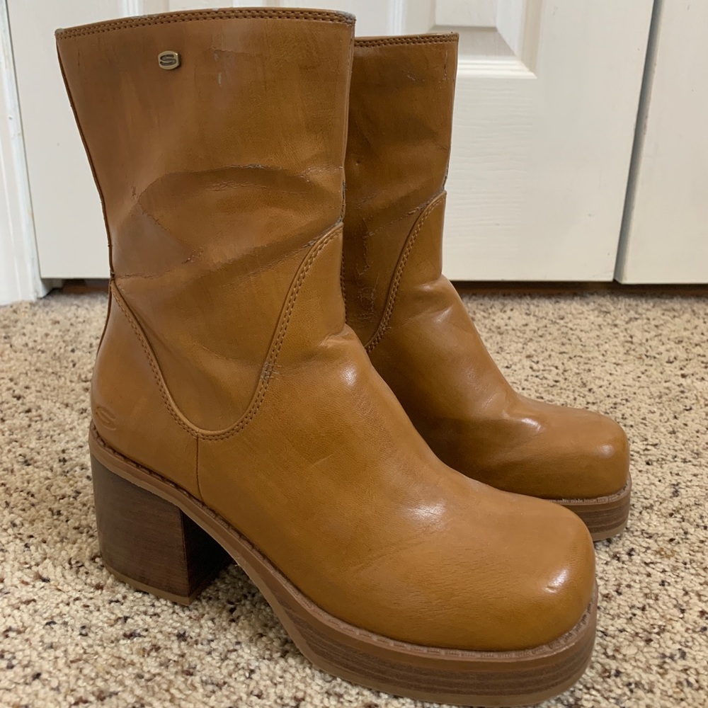 Vintage Skechers Platform Boots